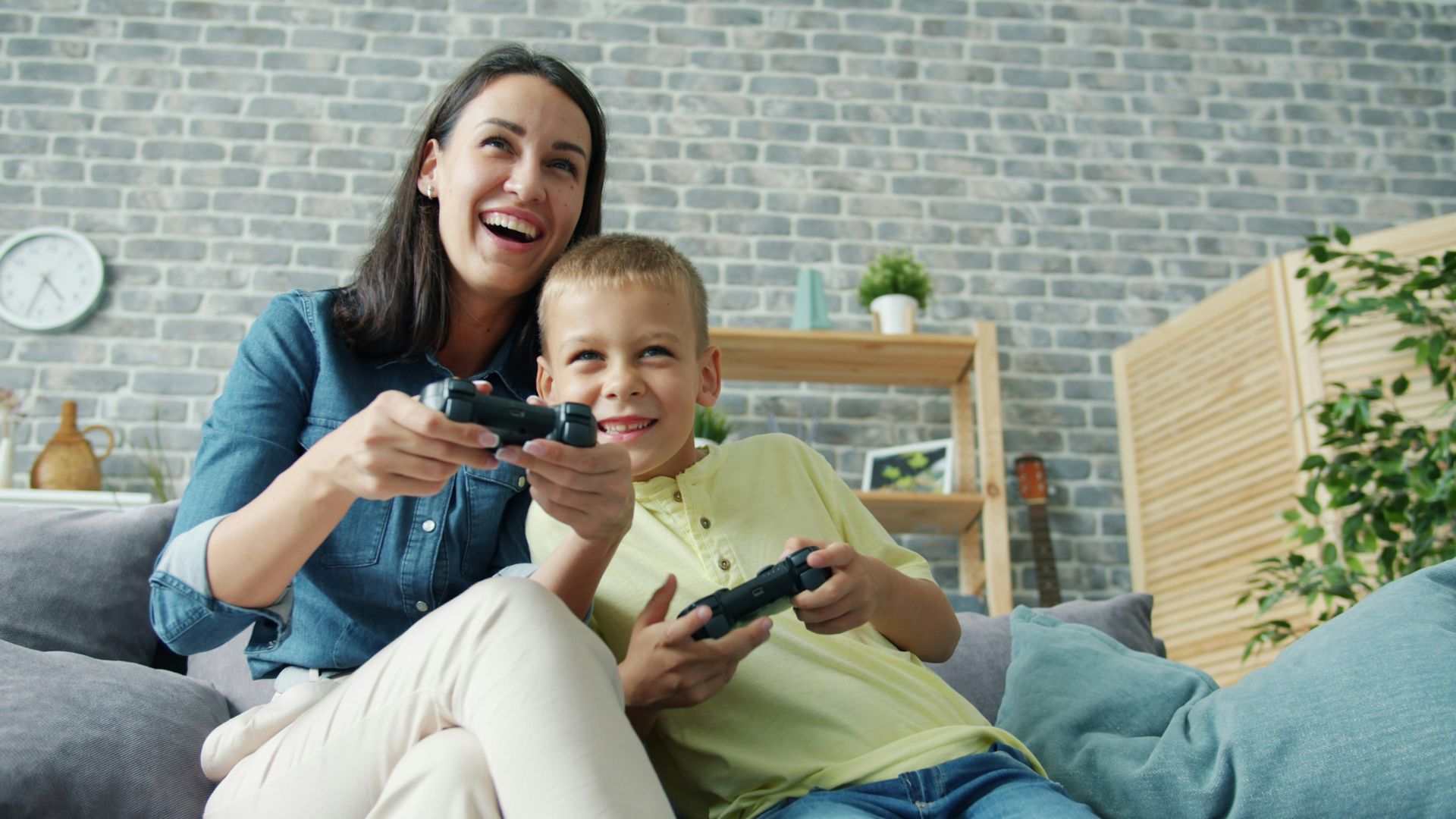 A child and a co-parent spends quality time together in Ontario.